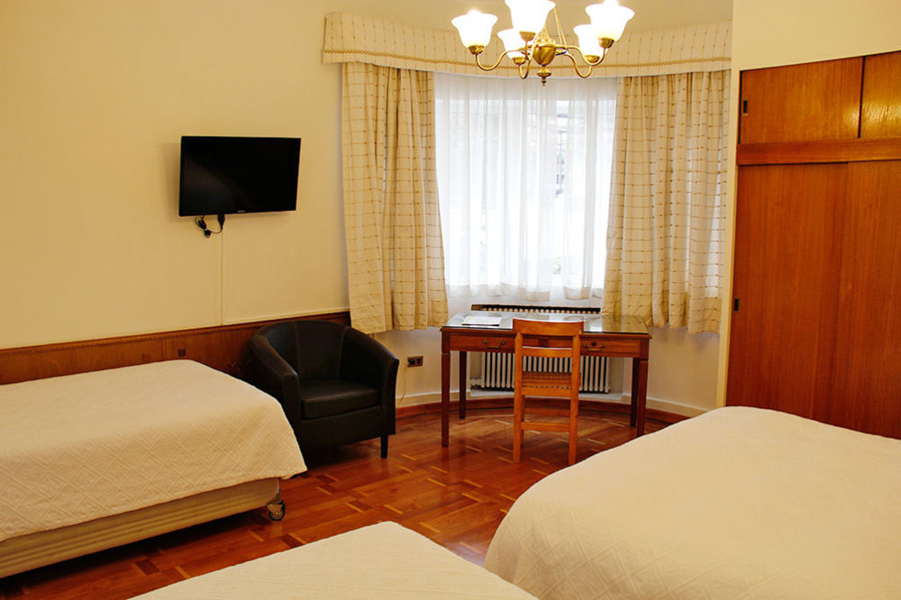Hl Hotel Low Cost Сантяго Екстериор снимка