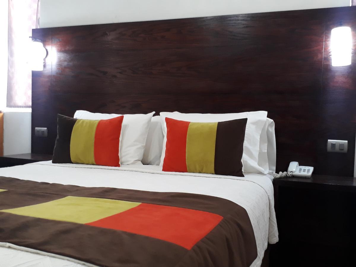 Hl Hotel Low Cost Сантяго Екстериор снимка